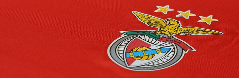 S. L. Benfica Cover Image